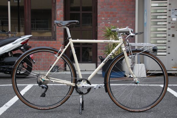 普段は街乗り、思い立ったら自転車旅行へ。サーリー・クロスチェックを組み立てました。 |  広島の自転車ショップ。ファットバイク・シングルスピード・ロングテールバイク・シクロクロス・ハンドメイドフレームなど。 | Grumpy（グランピー）