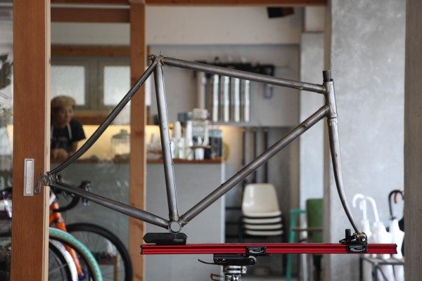 Hand Made In 京都 クロモリロードバイクのebs Hoboのご紹介です 広島の自転車ショップ ファットバイク シングルスピード ロングテールバイク シクロクロス ハンドメイドフレームなど Grumpy グランピー